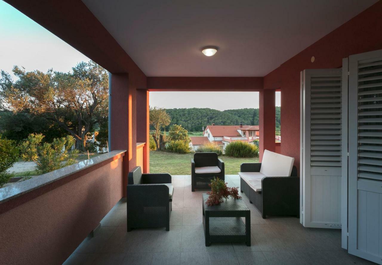 Ferienwohnung Casa Leda Kampor Rab Town Exterior foto